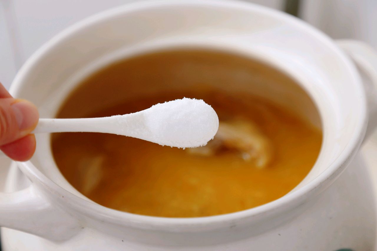 教你做花胶鸡汤，鲜美至极，营养丰富，非常适合女性食用 第17张