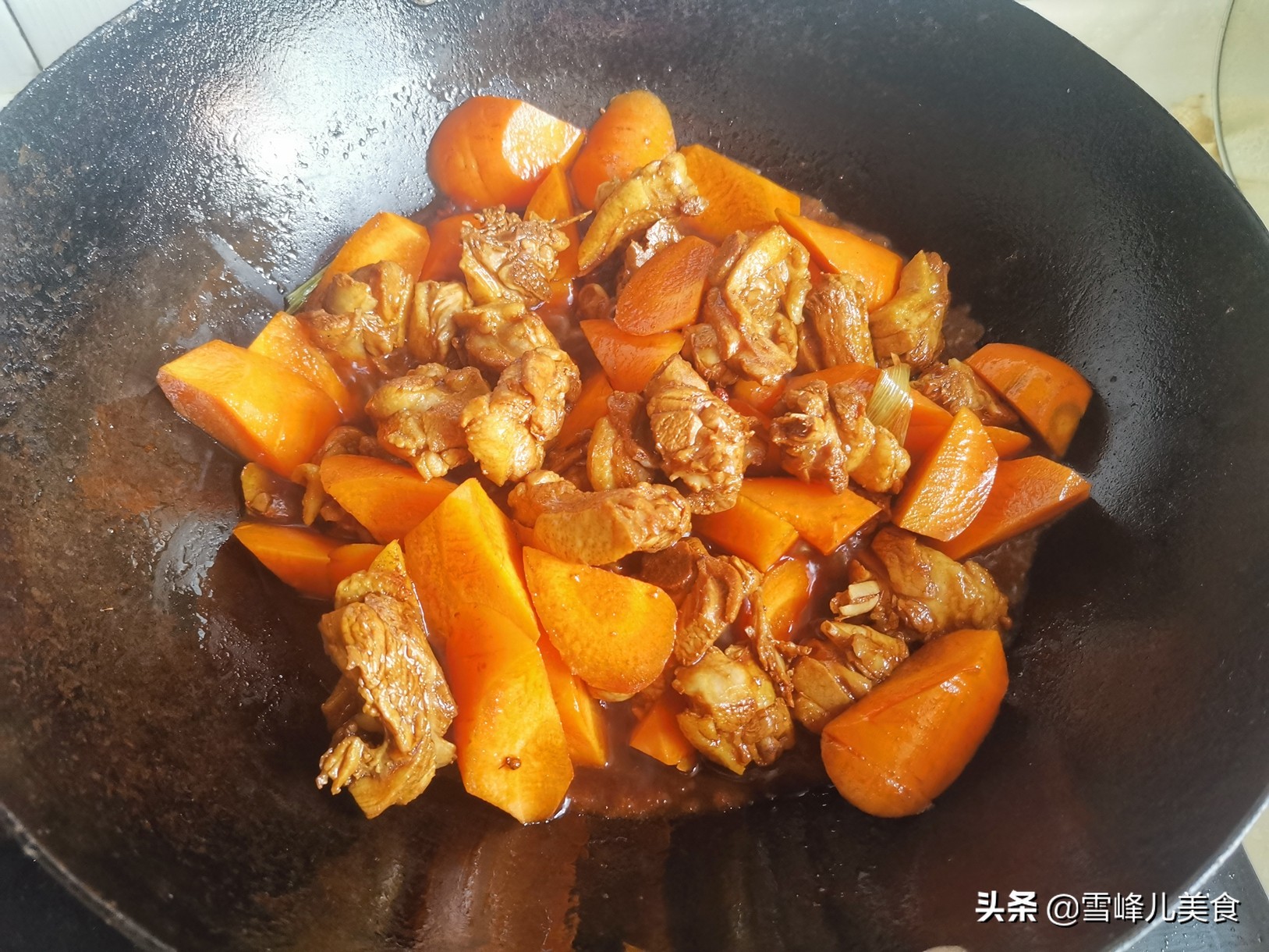 秋冬交替吃牛羊肉不如吃这个，7块钱一斤，炖一锅特解馋，真香啊 第15张