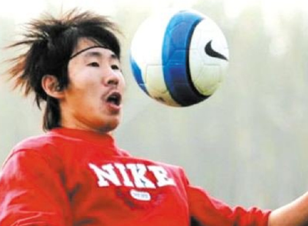世界十大乌龙球排名（足球史上乌龙球员排名） 第7张