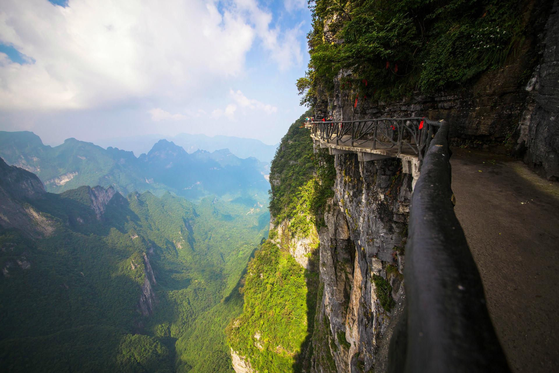张家界旅游景点推荐（张家界值得去的8个著名景点） 第3张