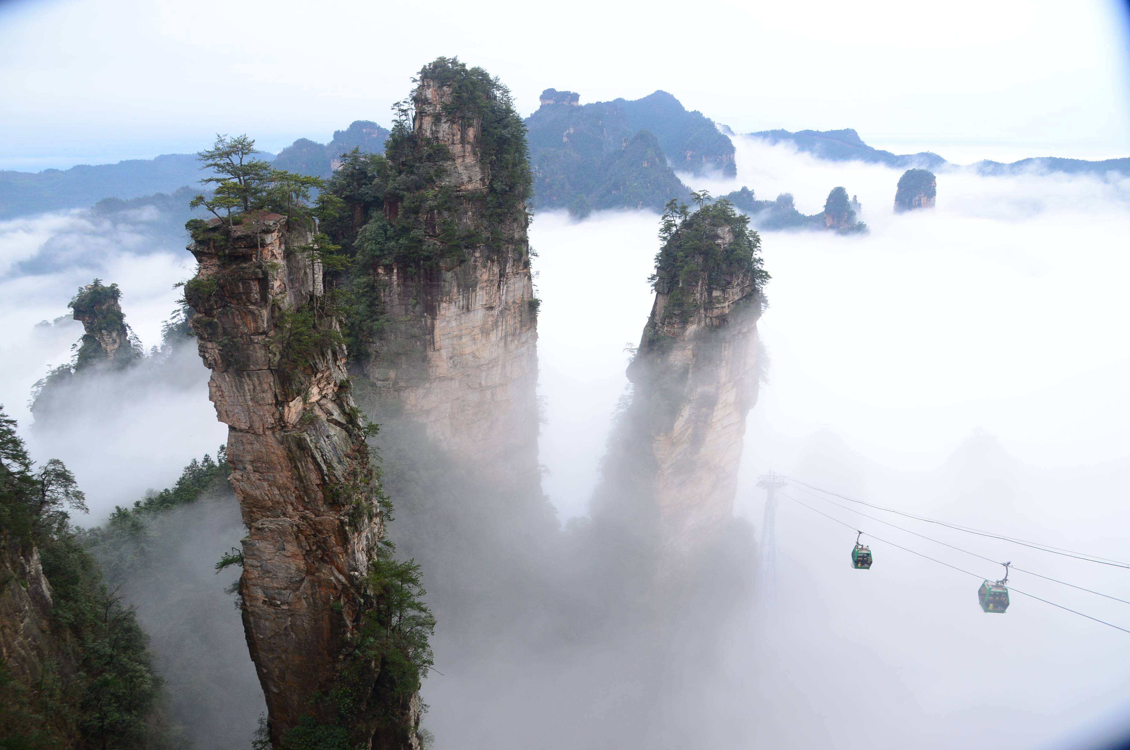张家界旅游景点推荐（张家界值得去的8个著名景点） 第1张