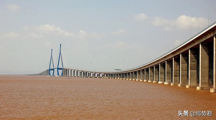 世界上最长的十座跨海大桥排名 全球十大著名的跨海大桥 第5张
