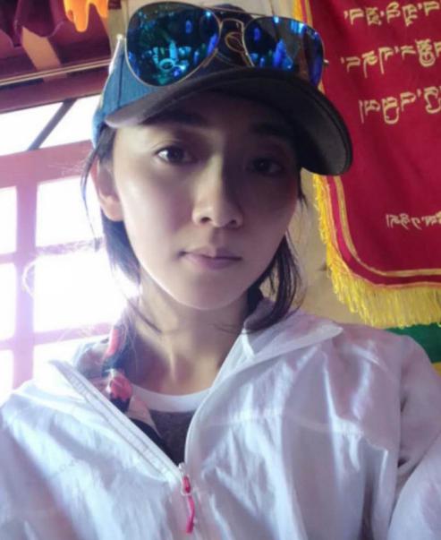 朱一龙隐婚生子？网友曝光妻子身份，工作室辟谣后网友仍不买账 第13张