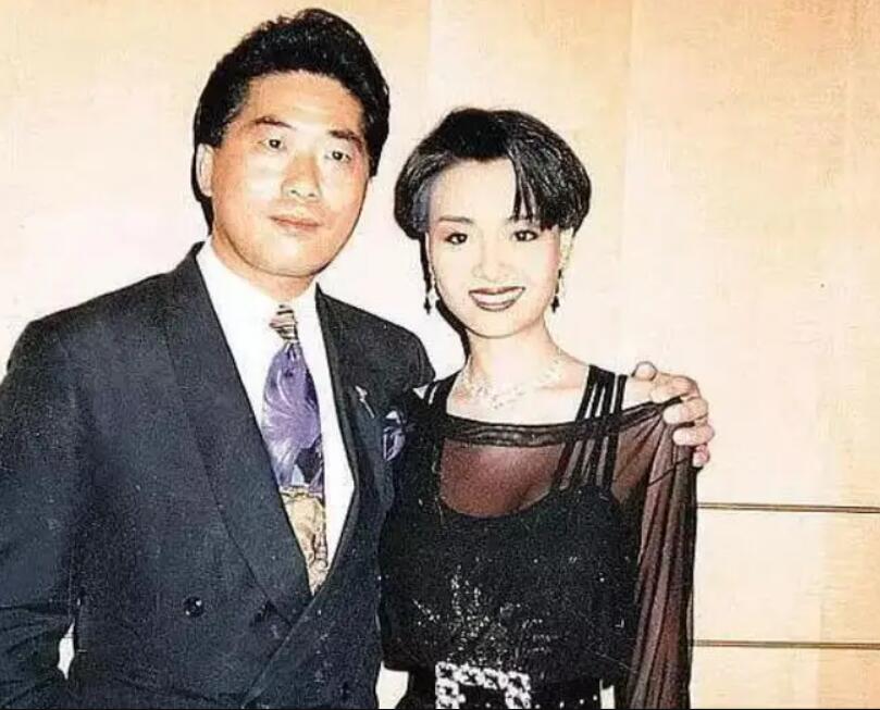 叶玉卿个人资料简介（叶玉卿90年代宅男女神） 第31张