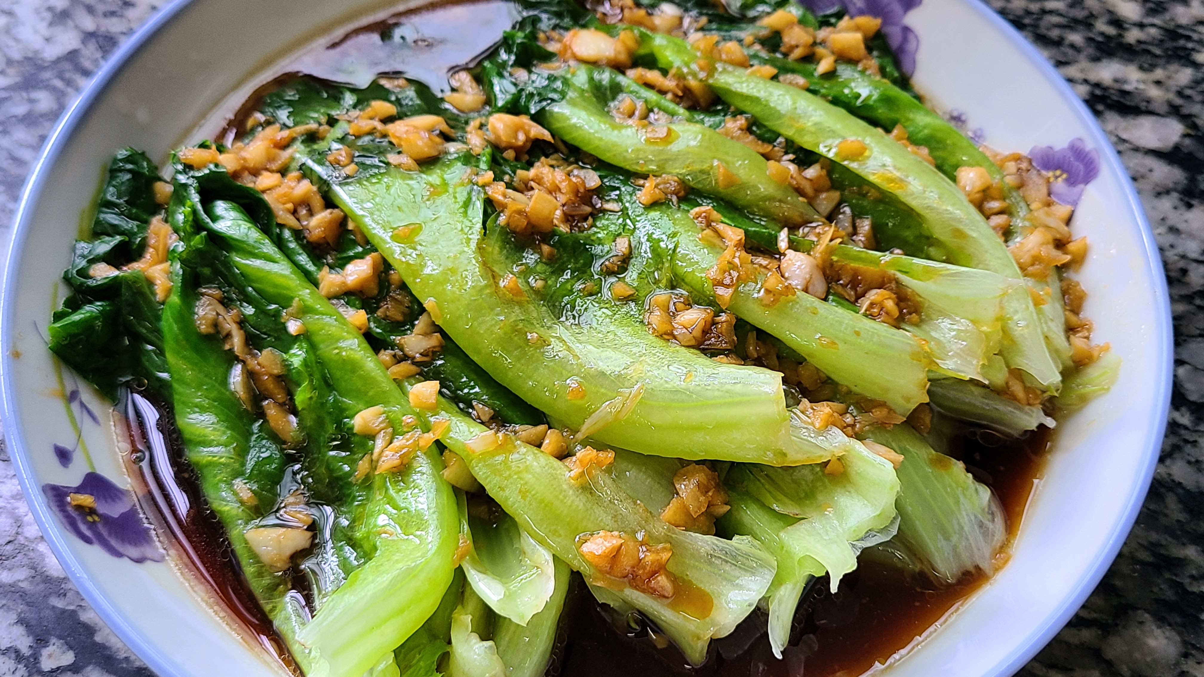 爱吃生菜试试这样做，做法简单味道浓，很好吃的一道家常菜 第27张