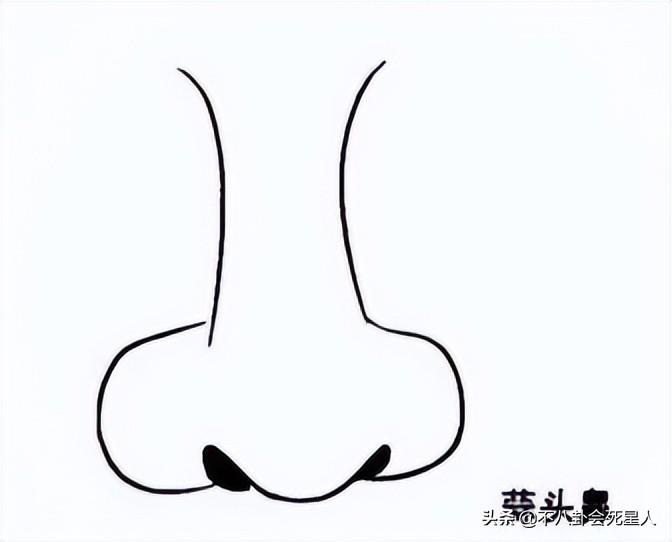 斗鸡眼、蒜头鼻、大扁嘴，这些明星看似神颜，实际五官缺陷好明显 第39张