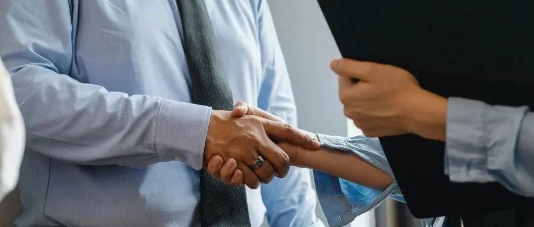 从管理者到领导者的7个准则：管理自己，成就他人 第1张