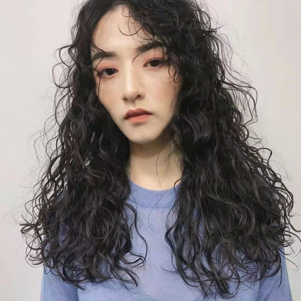 烫卷发显老气的脸长啥样？不适合烫卷发千万别硬刚，烫完准后悔！ 第11张