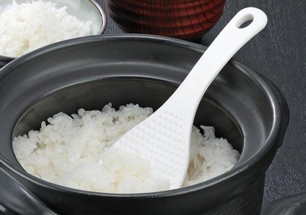 饭勺上的小颗粒有什么作用？ 第3张