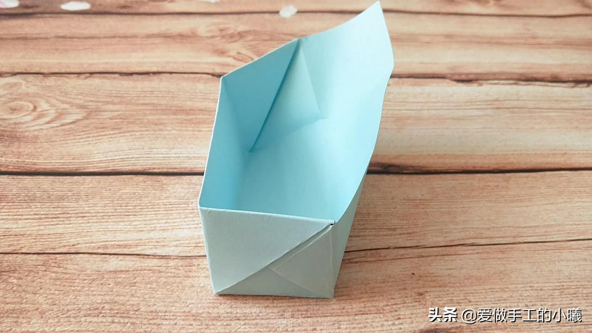 折纸教程：用卡纸折个收纳盒，简单又好看，收纳不烦恼 第35张