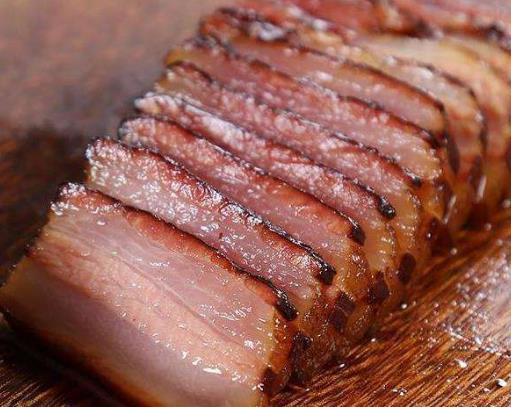 腊肉腌制2天可以晾晒吗？做好的腊肉可以挂窗户外面吗 第5张