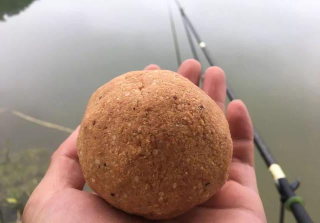 饵团开好之后这样处理一下，附钩性能增加一倍 第3张