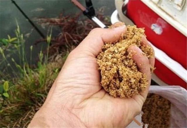 饵团开好之后这样处理一下，附钩性能增加一倍 第11张