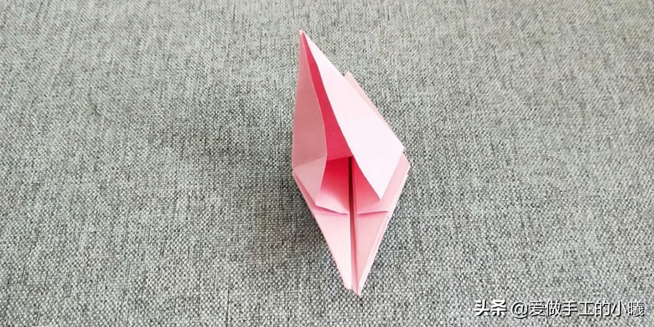唯美百合花折纸教程，制作很简单，装饰超漂亮 第37张