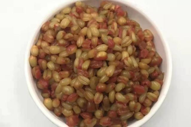 小鲫鱼泛滥，饵料下水就被抢？赶紧换用这几招 第5张