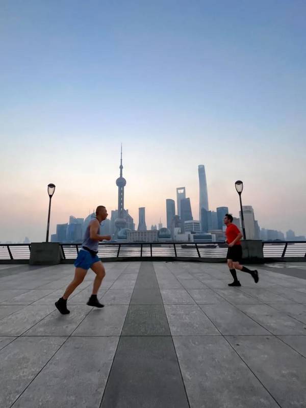 怎样拍出没有游客路人的旅行大片 第27张