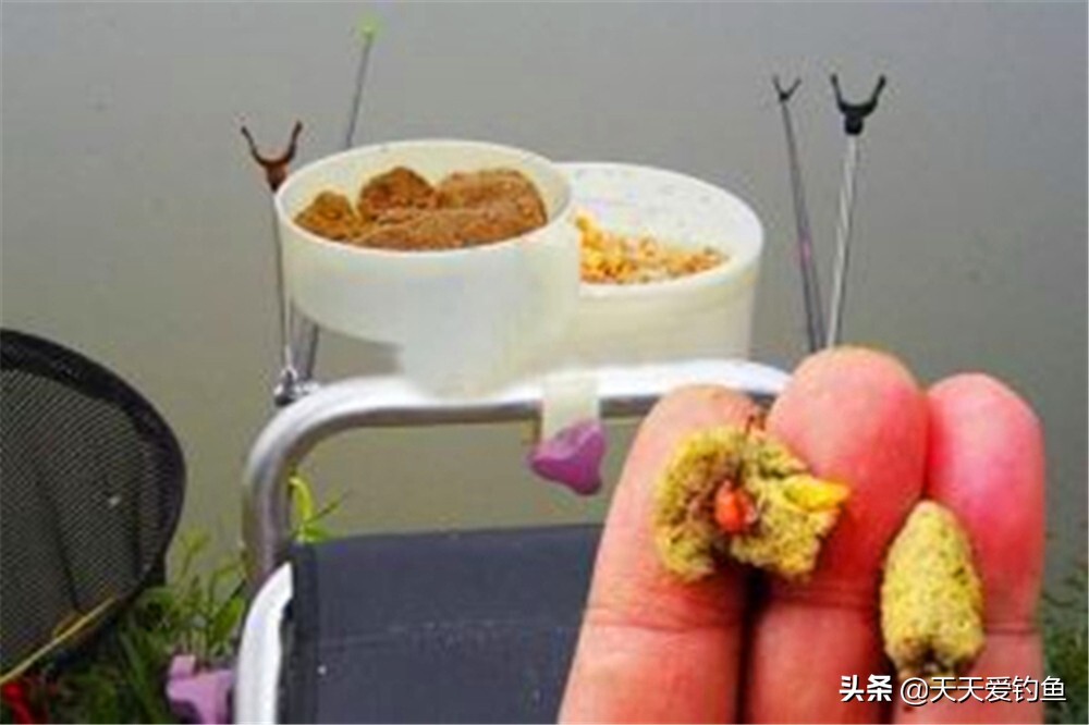 野钓技巧：民间用饵四大技巧，各有各的好，都适合用来钓大鱼 第3张