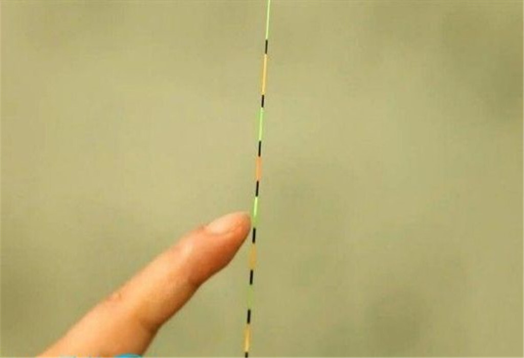 这4个经典钓鱼技巧，明白的人并不多，掌握好了不再当“空军” 第5张
