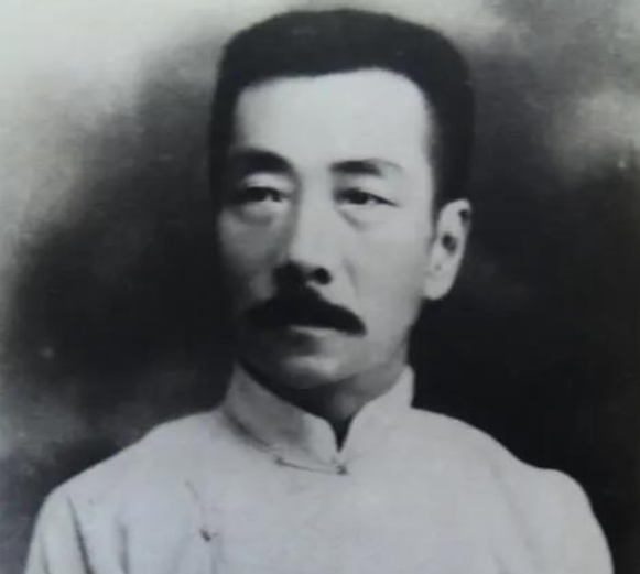 朝花夕拾简介100字【朝花夕拾必考内容总结】 第1张