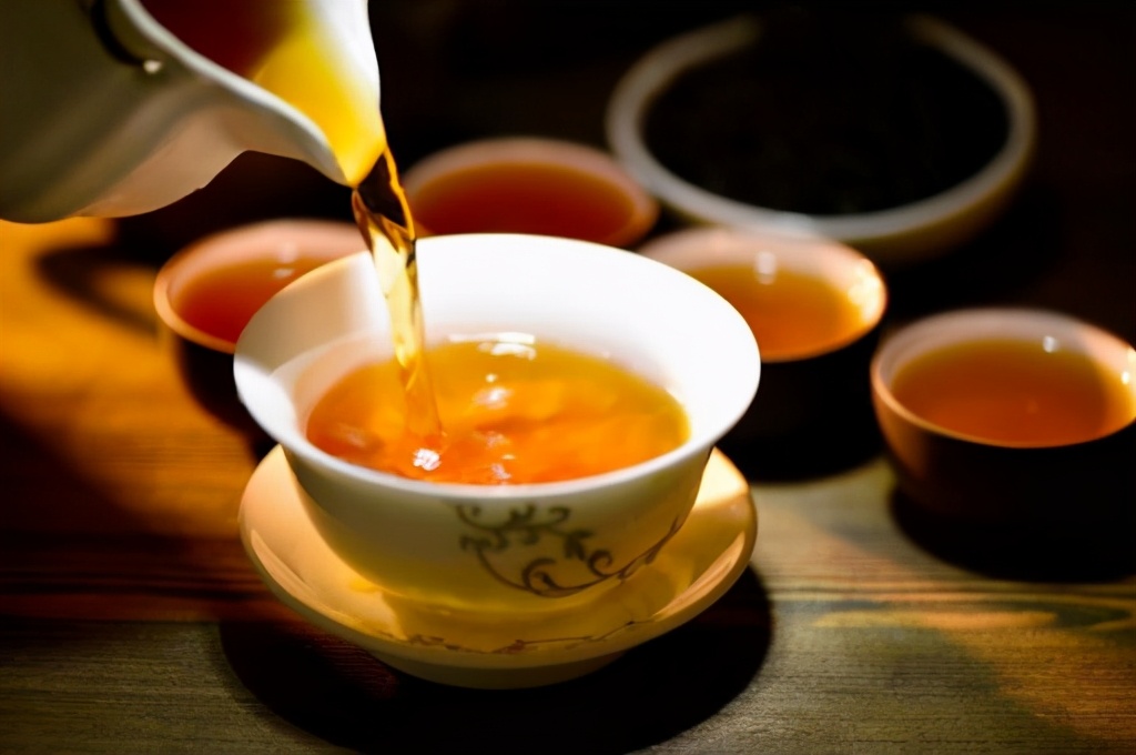 花茶要用多少度水?喝茶的5个注意事项 第5张