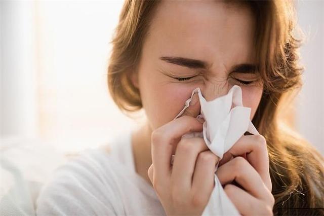 有趣冷知识：为什么我们打喷嚏要闭上眼睛? 第1张