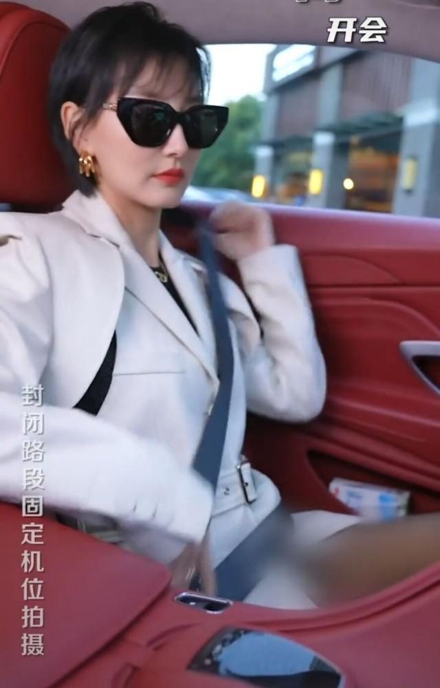 郭晓敏个人资料简介（38岁郭晓敏，开阿斯顿马丁拎爱马仕） 第1张