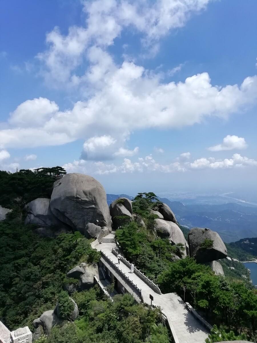 中国十大公认的名山（国内10座最美的名山排行榜） 第73张
