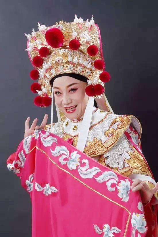小香玉简历及个人资料（小香玉”：爱情亲情都有泪） 第11张