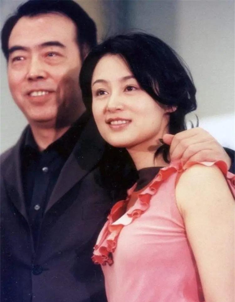 陈红个人资料（第一美人陈红，甘愿为陈凯歌退居幕后） 第13张