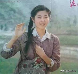 只知有一子，其实倪萍早已儿女双全，关于女儿，她却只字不提 第1张