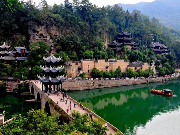 云南红河州旅游景点有哪些（盘点红河12个自然风光景点） 第23张