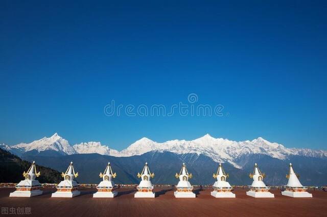 中国十大公认的名山（国内10座最美的名山排行榜） 第1张