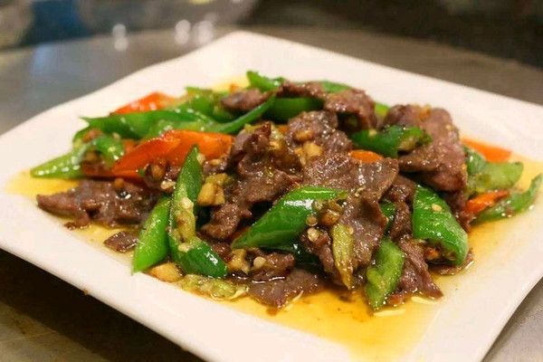 美味可口的家常炒牛肉片超美味没吃过太可惜了 第1张