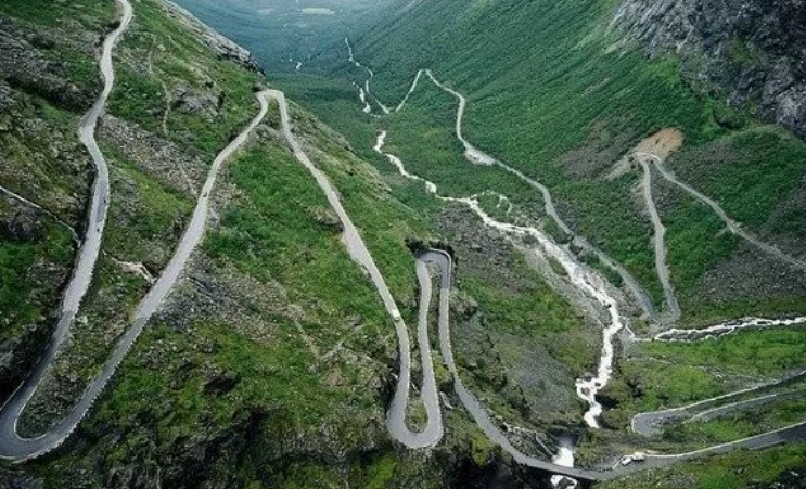 十大最美公路排行榜（世界最美公路排名） 第9张