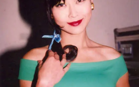 叶玉卿个人资料简介（转型最成功的“女神”）
