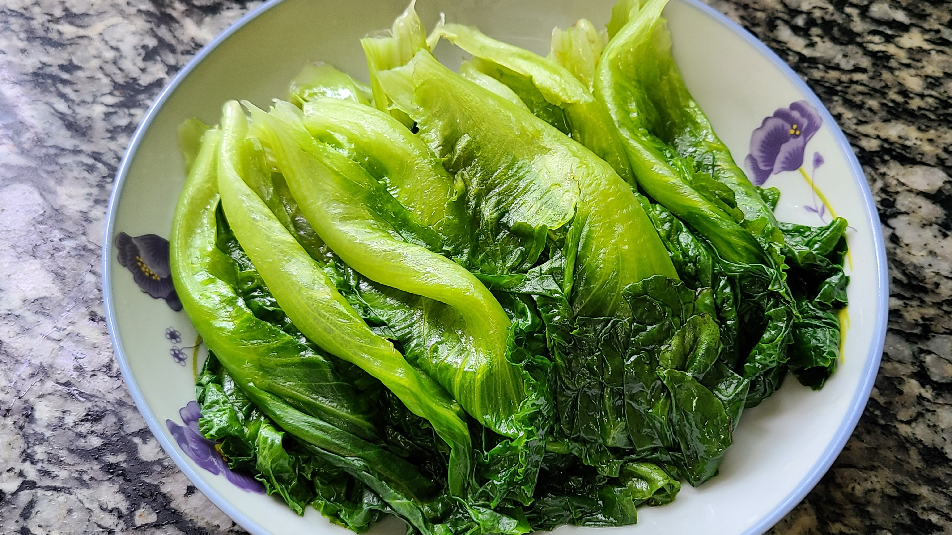 爱吃生菜试试这样做，做法简单味道浓，很好吃的一道家常菜 第23张