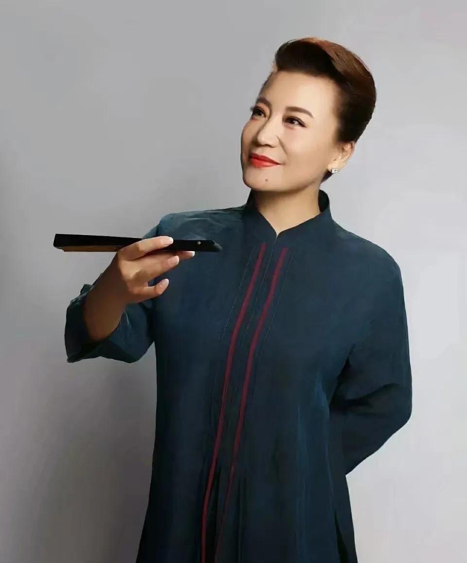 小香玉简历及个人资料（和王为念相伴十年，二婚再嫁富商） 第21张