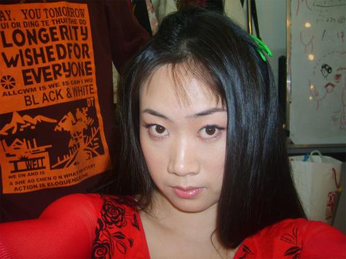 芙蓉姐姐怎么火的？从扮丑博出位，成亿万富婆 第7张