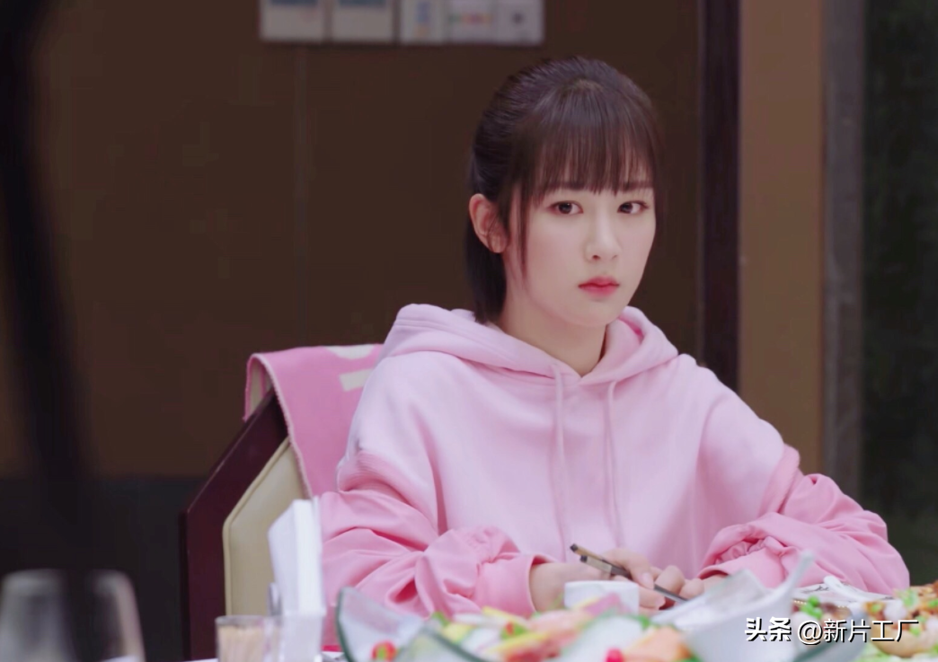 姜珮瑶的个人资料（金牌女配：被誉为“男神收割机”） 第1张