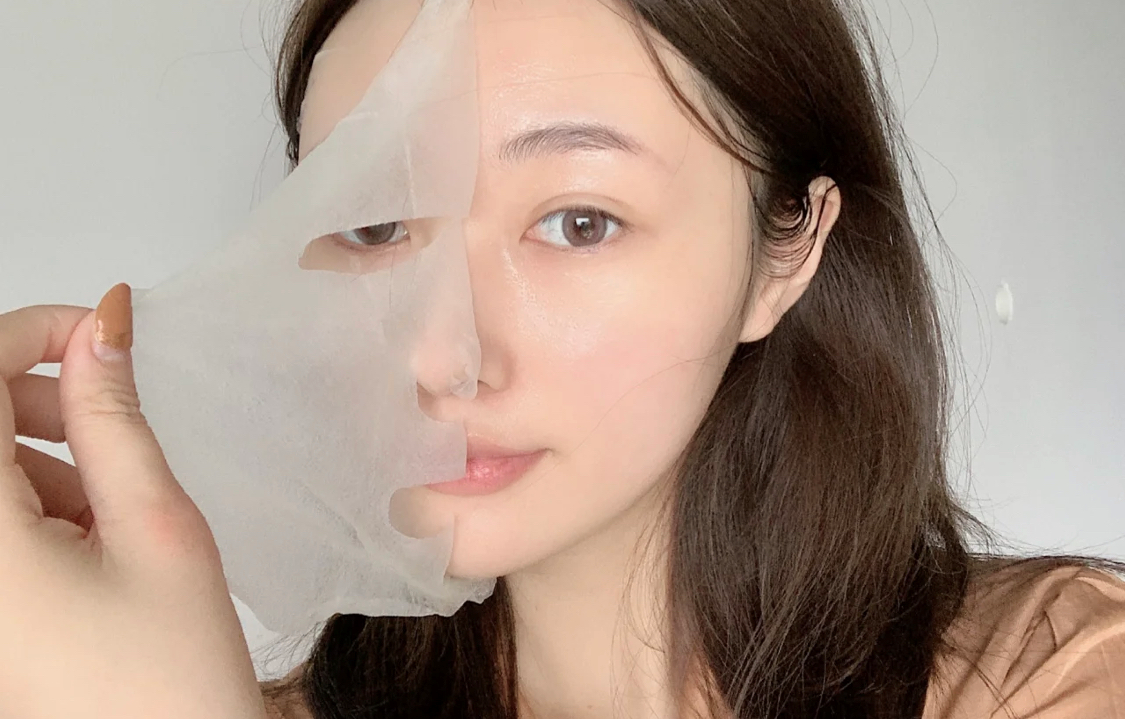 提醒女人：面膜的正确使用方法要记住，敷错了会伤皮肤 第3张
