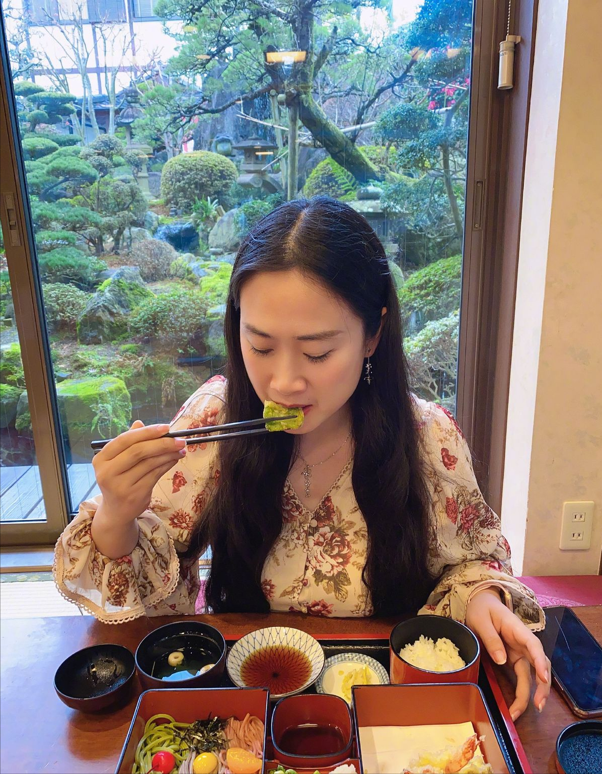 芙蓉姐姐怎么火的？从扮丑博出位，成亿万富婆 第61张