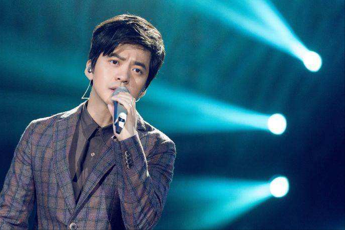 歌手李健：10岁定情青梅竹马，结婚20年无儿无女，与妻子丁克至今 第23张