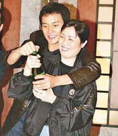 19：06张国荣坠亡，曝两封遗书两份遗言，细节曝光让人细思极恐 第19张