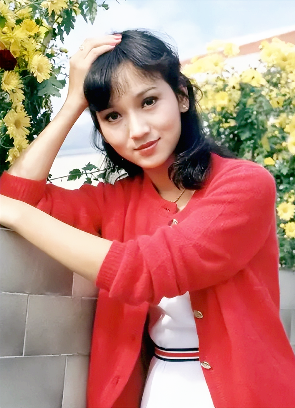 红极一时赵雅芝：带着两个儿子再婚，将丈夫当男朋友让我一生幸福 第9张