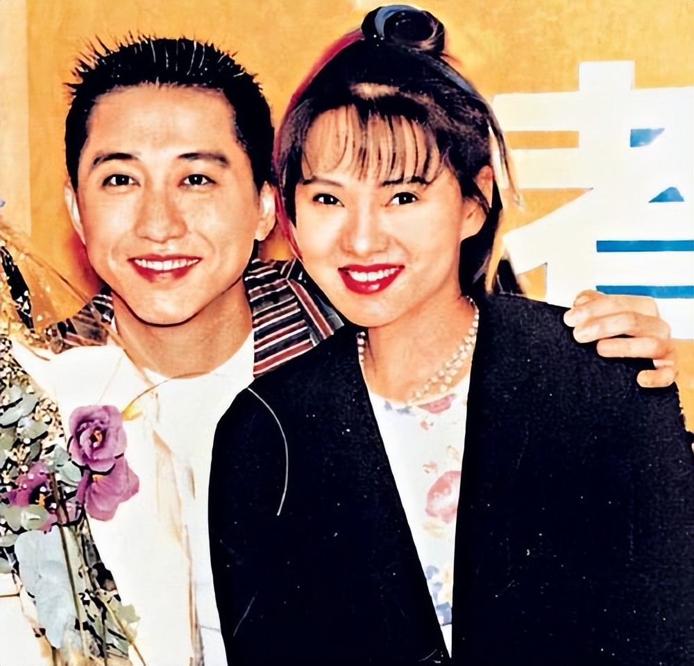 伊能静：恋爱23年不被婆家接受，再婚嫁小10岁丈夫，48岁生二胎 第15张