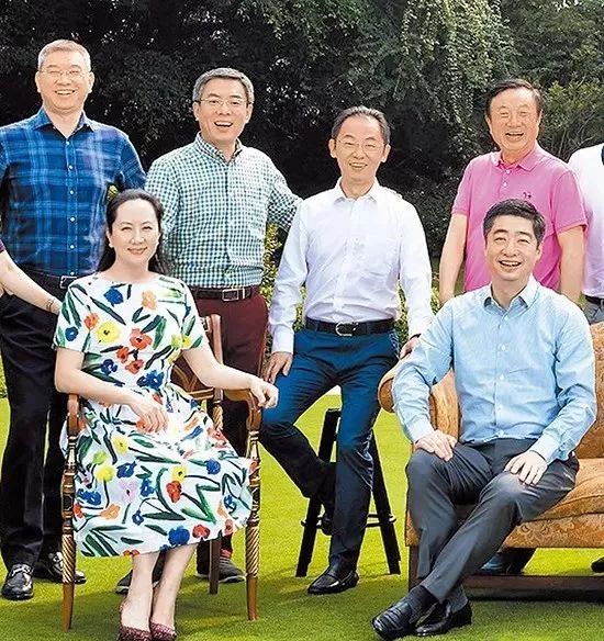 任正非二婚妻子姚凌：小他30岁，长相温婉气质动人，曾是得力秘书 第37张
