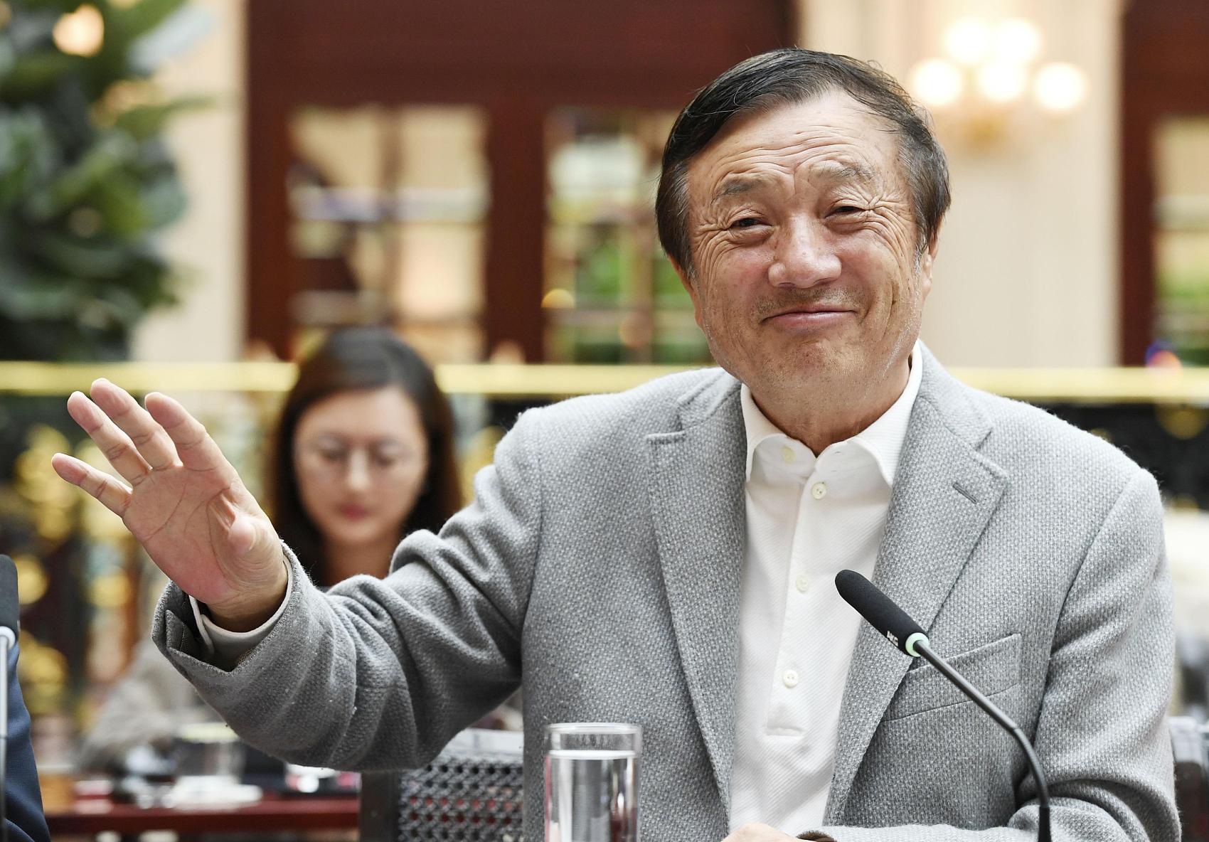 任正非二婚妻子姚凌：小他30岁，长相温婉气质动人，曾是得力秘书 第19张