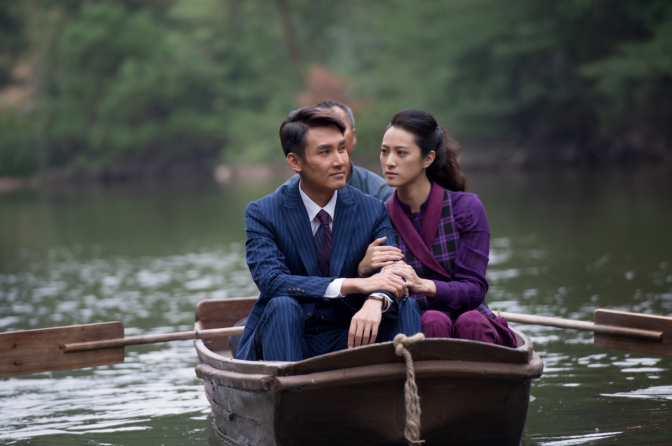 40岁“百变女神“隋俊波，曾与靳东保剑锋相恋，今一家三口超幸福 第17张