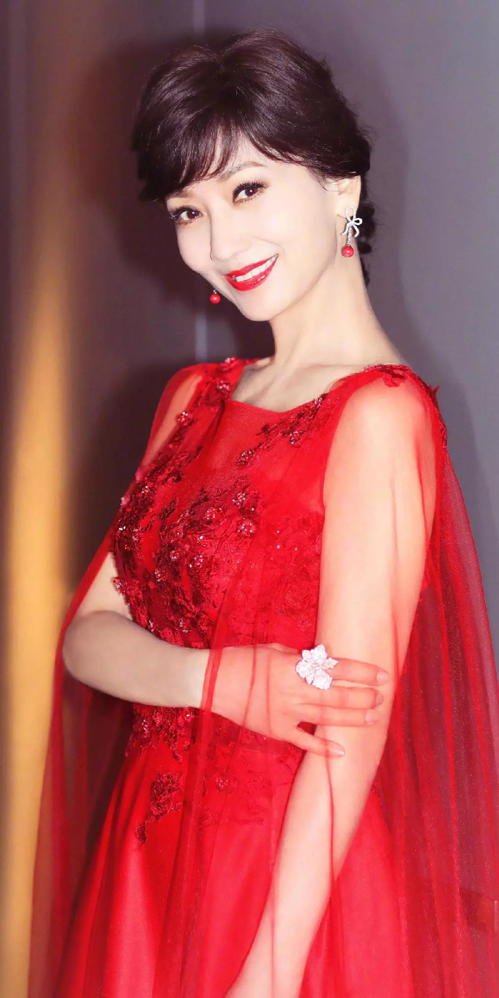 红极一时赵雅芝：带着两个儿子再婚，将丈夫当男朋友让我一生幸福 第33张