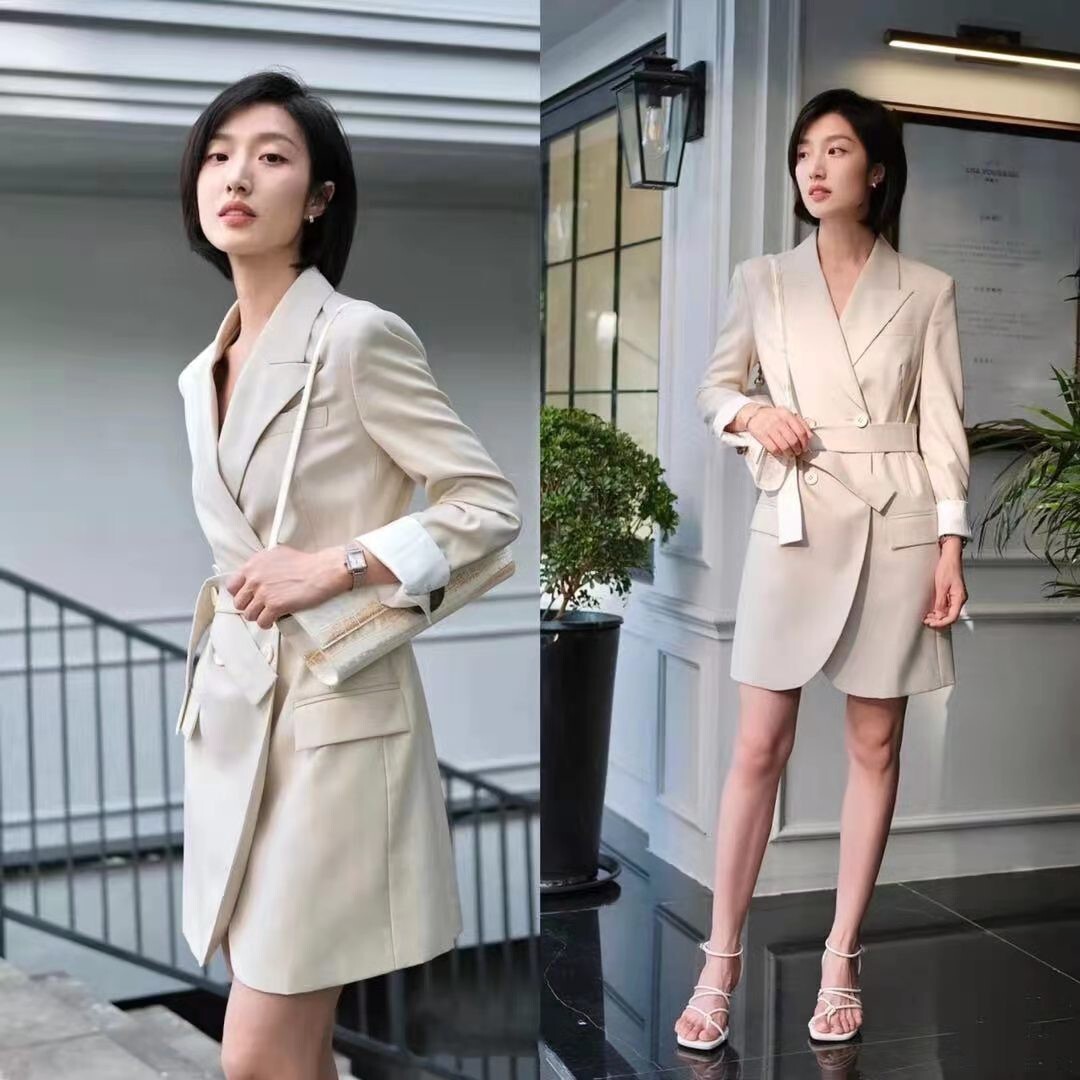 高级感不仅是气质，“穿搭”更重要，干净气质的穿搭，照穿美翻了 第1张